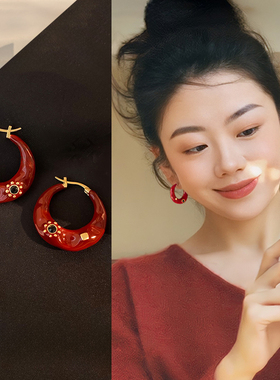 红色圈圈耳环耳扣女新款高级感轻奢新年港风耳钉夸张独特漂亮耳饰