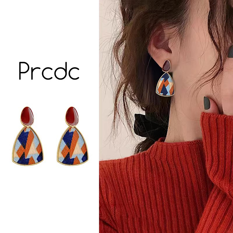 高级感耳环女新款爆款气质时尚轻奢百搭耳钉耳坠独特小众设计耳饰,饰品/流行首饰/时尚饰品新,耳环,淘宝优惠券,粉丝福利购,淘宝优惠卷