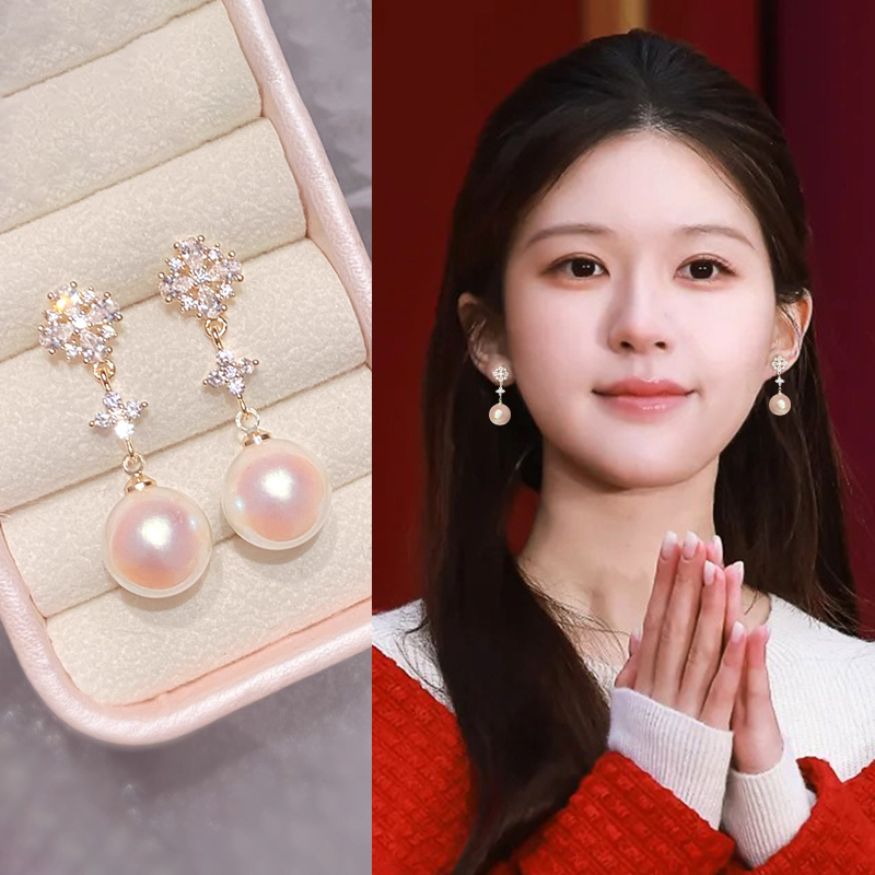 轻奢高级感珍珠款耳钉