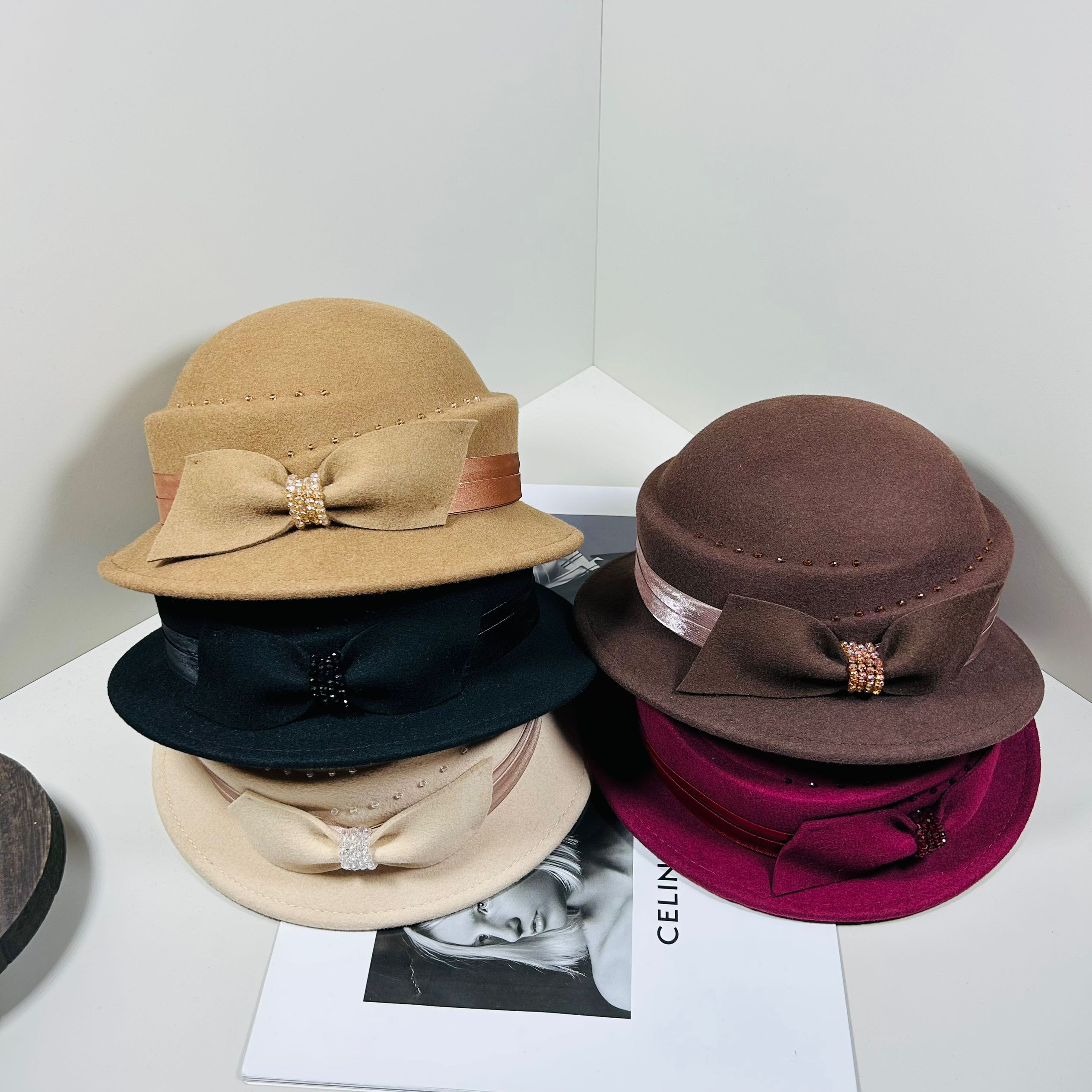 保暖时尚仙女风盆帽轻奢镶钻秋冬