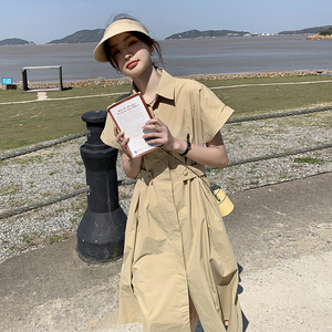 韩系氛围感卡其色小个子通勤连衣裙女夏季2025新款收腰显瘦衬衫裙图片