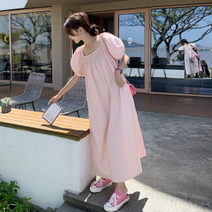 法式粉色方领泡泡袖连衣裙女夏2025新款洋气减龄宽松慵懒风长裙子图片