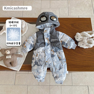 婴儿羽绒服连体衣冬季外出抱衣男宝宝登山冬装加绒衣服新生儿爬服