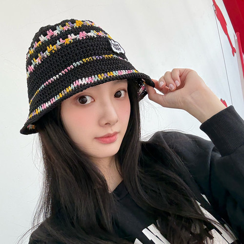 tarttart黑彩编织手钩帽