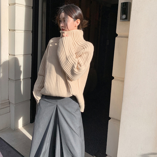 基础厚款 燕麦色羊毛廓形插肩袖 毛衣 3折