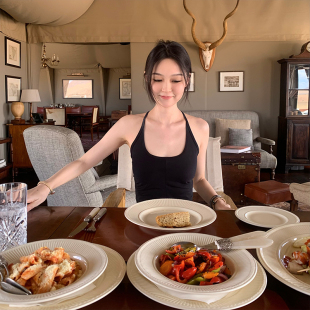 黑色背带弹力针织连衣裙 5折