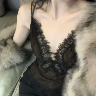 GYOKUU 神秘冷棕 蝴蝶刺绣蕾丝花边镂空双层吊带