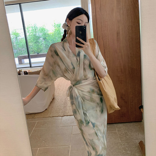 【5折】GYOKUU 扎染绿色不规则东方美学度假出游印花连衣裙