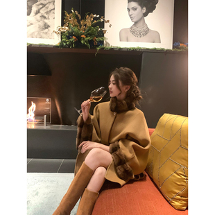 GYOKUU 【沪上千金】獭兔毛拼接驼色100%羊毛斗篷毛呢大衣披肩