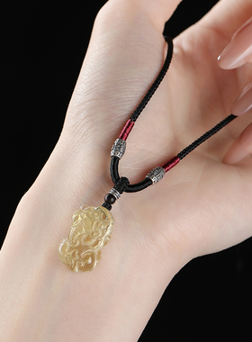 黄水晶小霸王貔貅吊坠招财水晶本命年护身符男士项链皮丘女款礼物