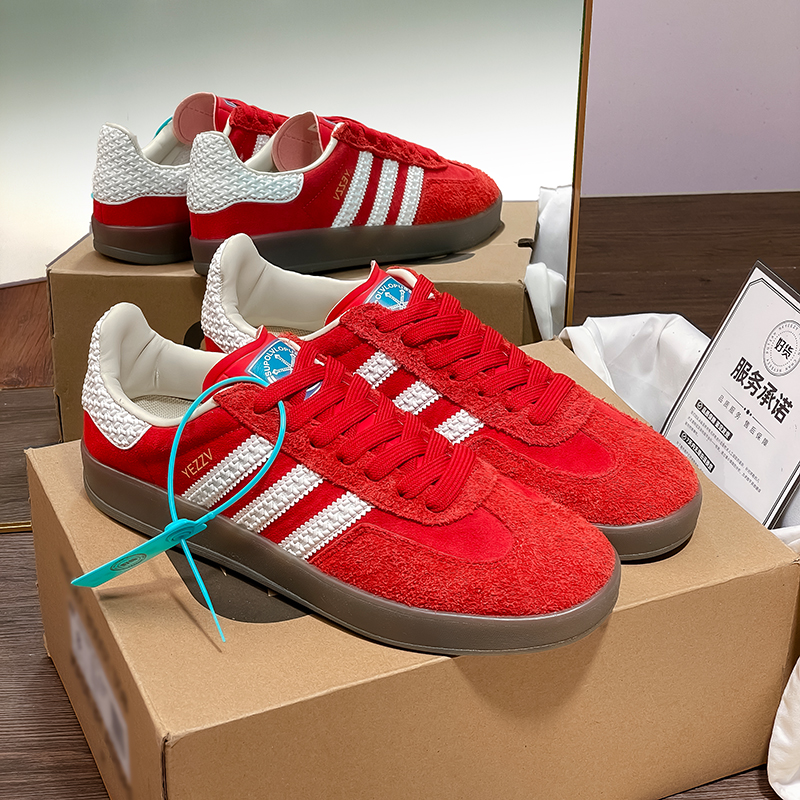 奥莱精选红色德训鞋男女款2025冬季新款厚底休闲百搭运动阿甘鞋潮