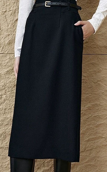 INSUN恩裳 2025年冬款 专柜正品 9C35550090半身裙2690