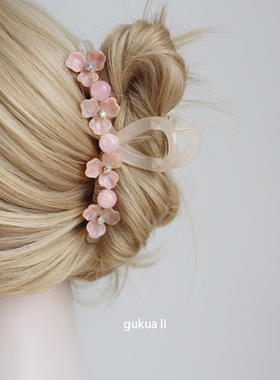 GUKUALI优雅花朵抓夹女2025新款气质盘发后脑勺高级感鲨鱼夹发卡