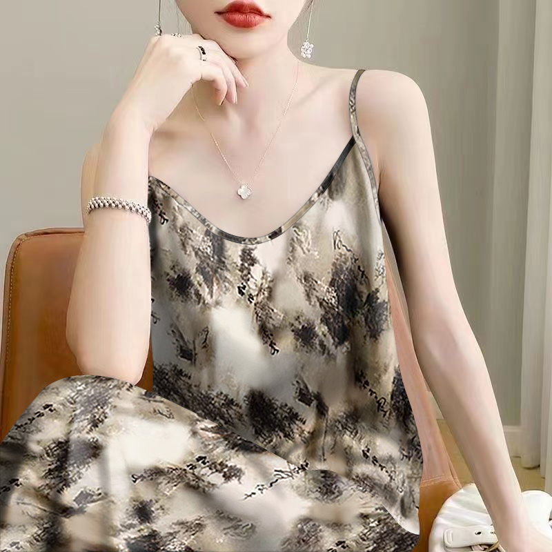 好品捡漏~夏季新款吊带裙气质女中长款减龄宽松遮肚连衣裙外穿