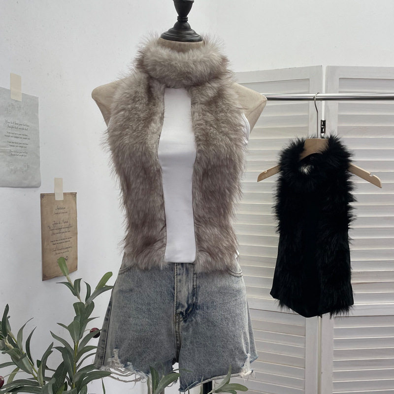 实拍 毛毛拼接分割设计感挂脖背心吊带修身短款磨毛无袖上衣,女装/女士精品,抹胸,淘宝优惠券,粉丝福利购,淘宝优惠卷