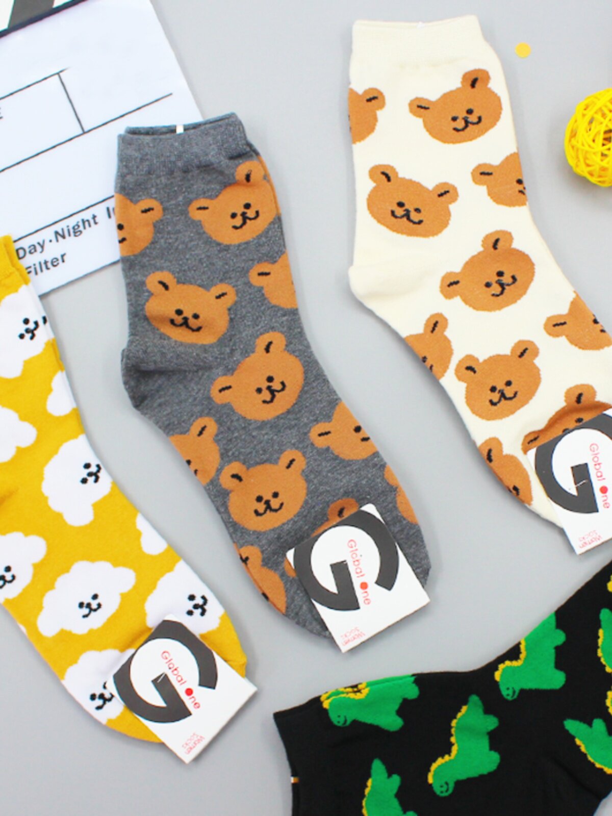New autumn and winter women's mid-calf socks imported from Dongdaemun, South Korea, fully printed with small animal and dinosaur patterns thumbnail 7