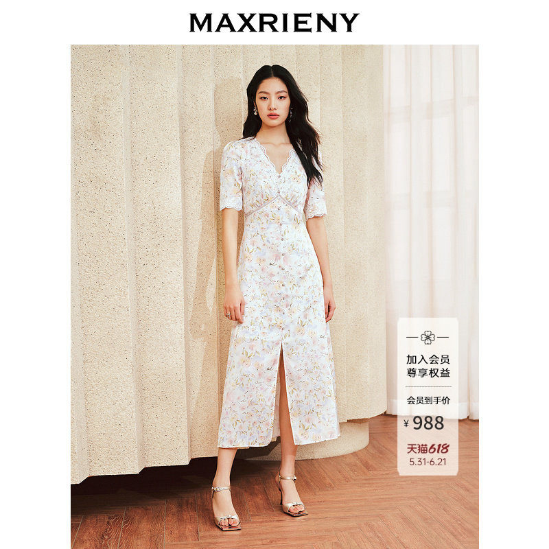 MAXRIENY浪漫复古感蕾丝钉珠连衣裙V领开叉长裙