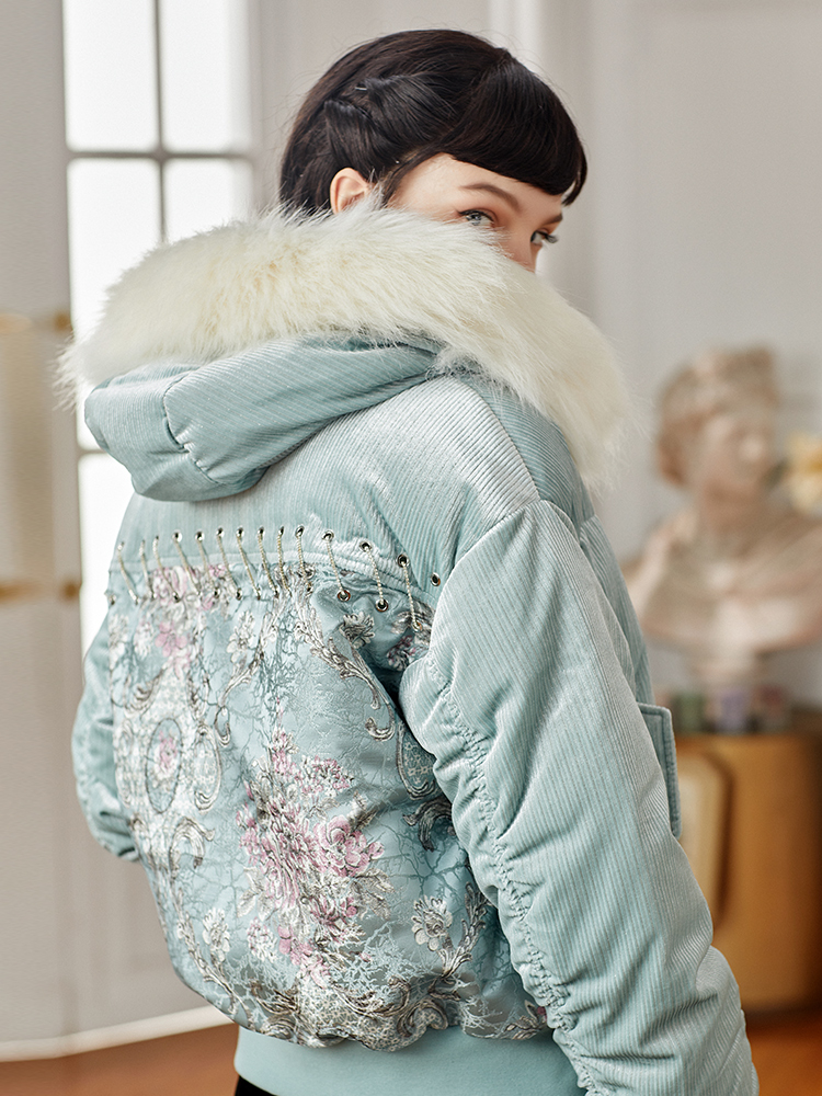 MAXRIENY winter new retro straight jacket trendy embroidery hooded thickened white duck down jacket women