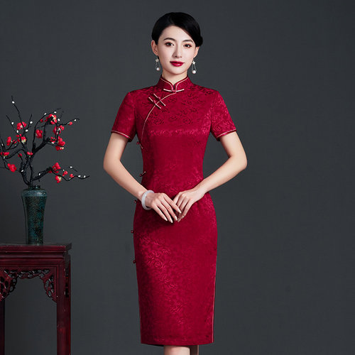 酒红色醋酸缎复古婚礼喜婆婆旗袍