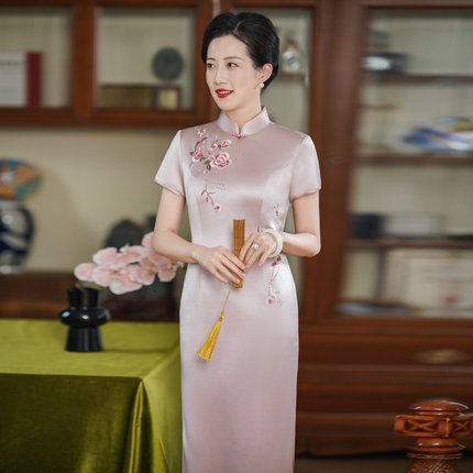 醋酸缎重工刺绣长款旗袍滴水领妈妈宴会婚礼走秀高档气质旗袍礼服