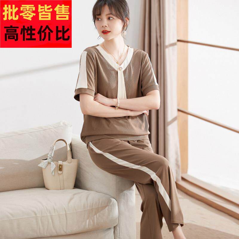 喜卉妈妈夏装运动套装2026新款短袖休闲上衣中老年女夏季t恤卫衣