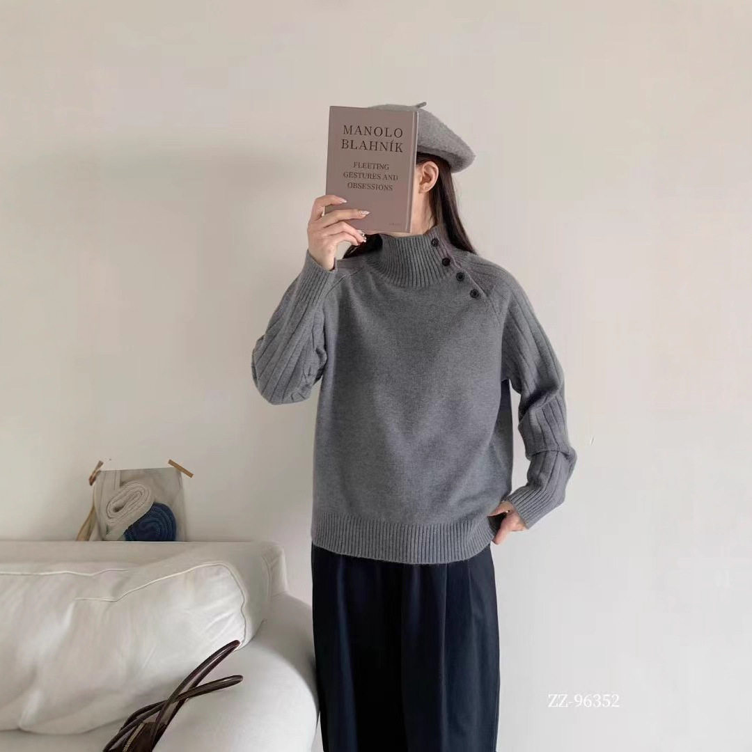 园园美衣头毛衣2026文艺简约半高领斜纽扣柔软保暖新款宽松上衣女