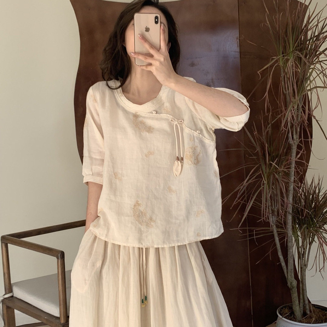 特价清仓园园美衣新款 苎麻圆领斜襟系带宽松刺绣中袖套头衬衫女