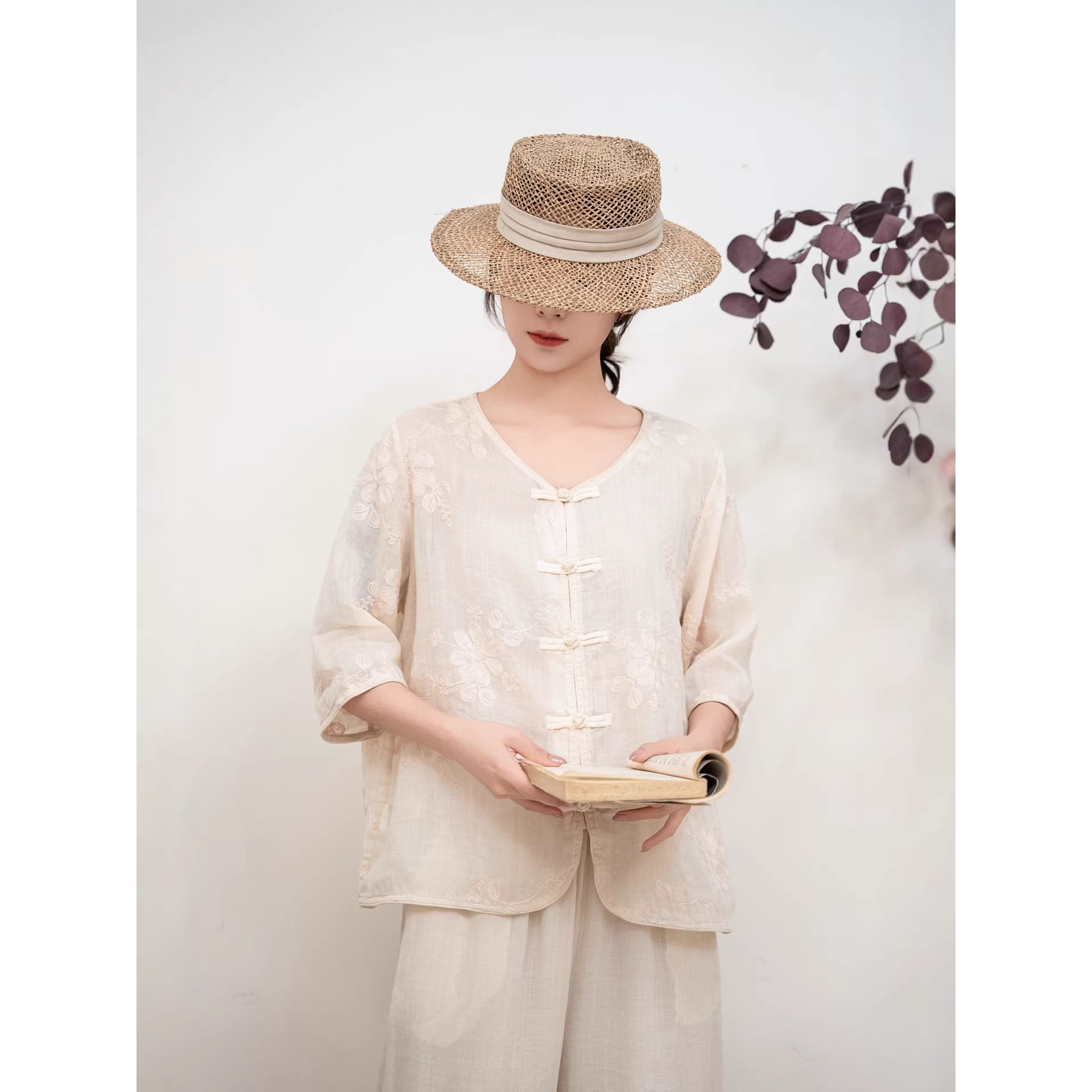 园园美衣复古中式盘扣棉质衬衫女夏气质绣花苎麻上衣中袖茶服小衫