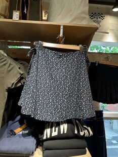 BM同质 一片式围裙包裹系带迷你黑白碎花短裙高腰A字百搭半身裙夏