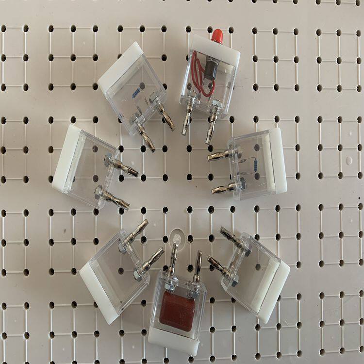 电子元器件    九孔板透明盒  铜片九孔板