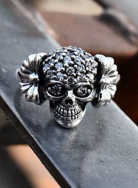 男女复古潮款带蝴蝶结的骷髅头泰银戒指925纯银镶钻嘻哈朋克指环