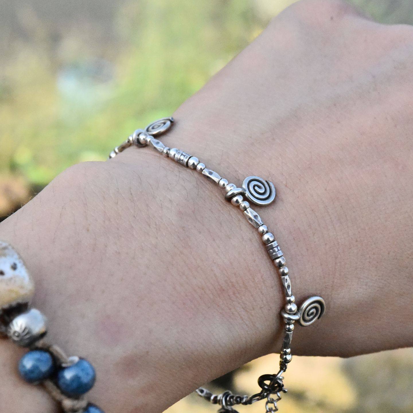 泰国进口清迈手工棒棒糖吊饰小碎银女士复古手链925纯银带调节链