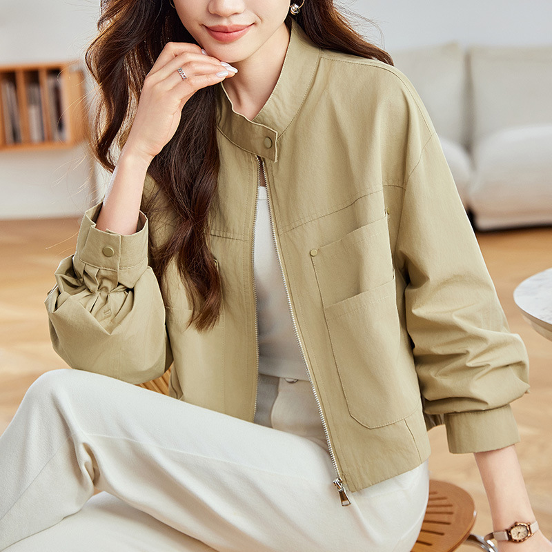 棉茧短外套女2025春装新款立领上衣小个子设计感小众夹克开衫，女装短外套，可风各
