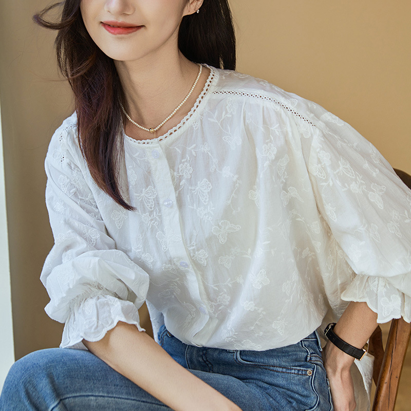 绣花衬衫女长袖2025春装圆领纯棉刺绣上衣休闲时尚气质女式衬衣，女装衬衫，可风各