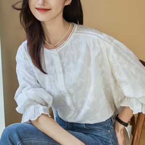绣花衬衫女长袖2025春装圆领纯棉刺绣上衣休闲时尚气质女式衬衣，女装衬衫，可风各
