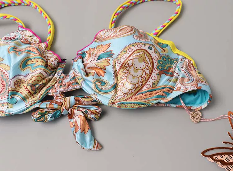 (Граница торговли), sexy fashionable beach swimwear, British style