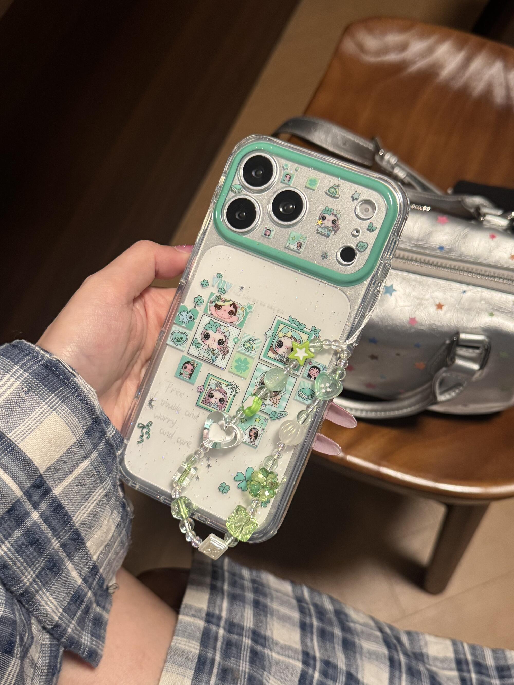 绿色系拼贴子叶草小玉17pro手机壳17promax保护iphone15女iPhone16pro双层iphone16卡通iPhone17苹果15pro