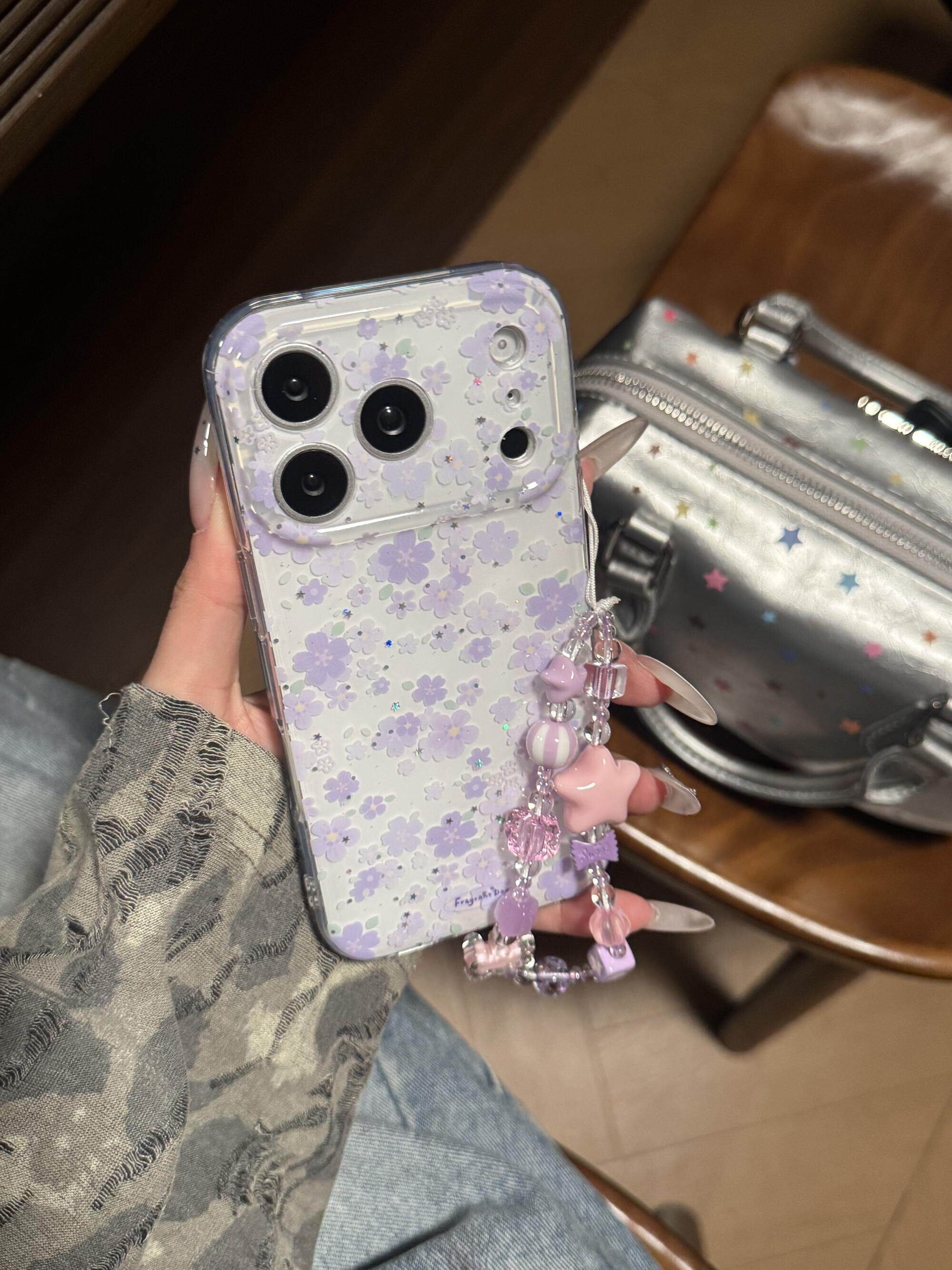 紫色闪粉花朵简约韩系ins风17pro手机壳17promax保护iphone15女款16pro双层16卡通iPhone17苹果15pro