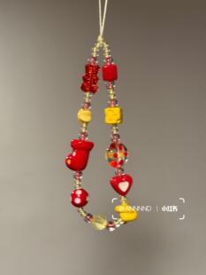 ins韩系手机链串珠红色小熊红靴子黄奶酪波点珠子手链ccd相机挂件