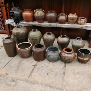 怀旧80年代农村老式水缸四耳坛子酒坛各式陶罐复古装饰展示老物件