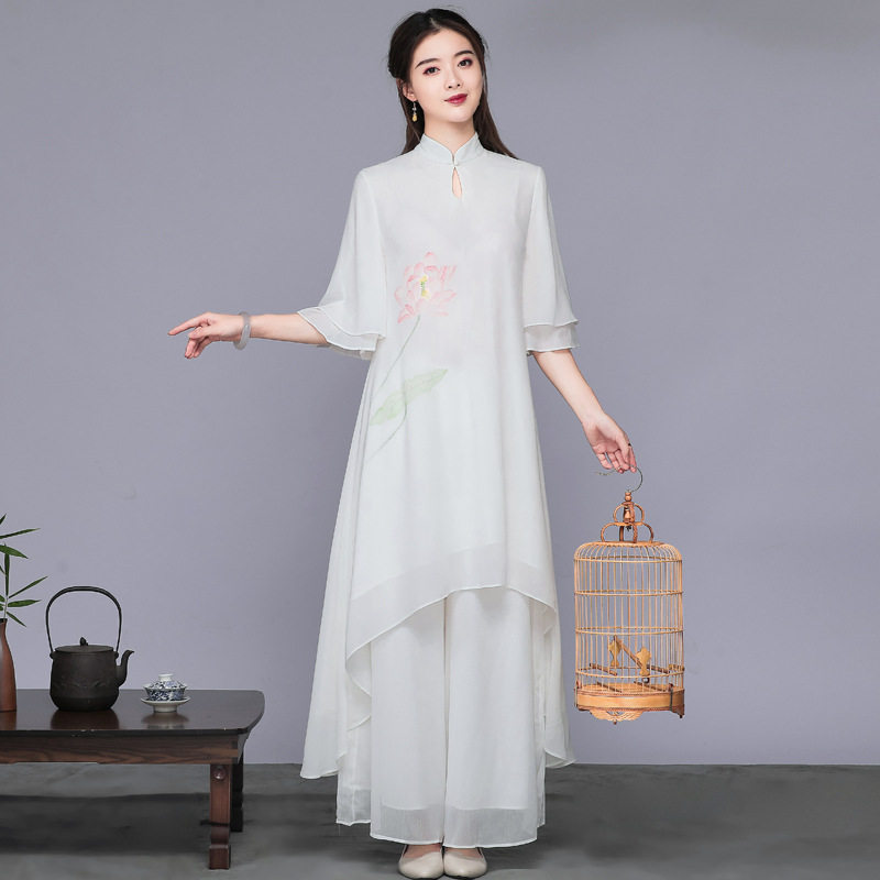 白色仙气年轻女佛系居士服中国风
