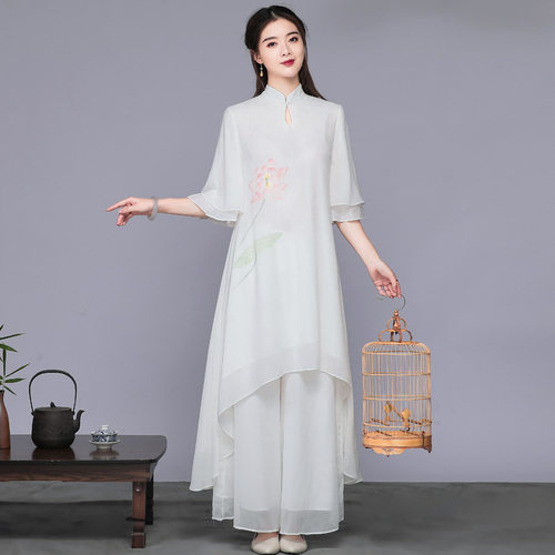 白色仙气年轻女佛系居士服中国风
