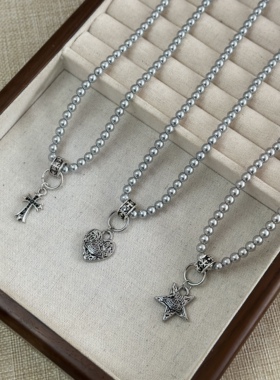 甜酷辣妹复古做旧十字架土星珍珠项链女小众个性设计锁骨链配饰