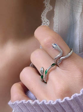 超仙甜酷风小灵蛇缠绕戒指女小众设计感高级轻奢食指戒开口可调节