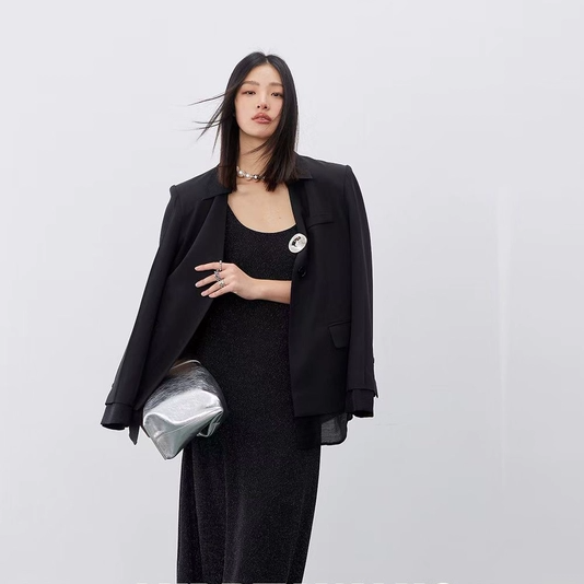 西装外套女2025秋季新款设计感西服外套女士黑色时尚休闲西装女
