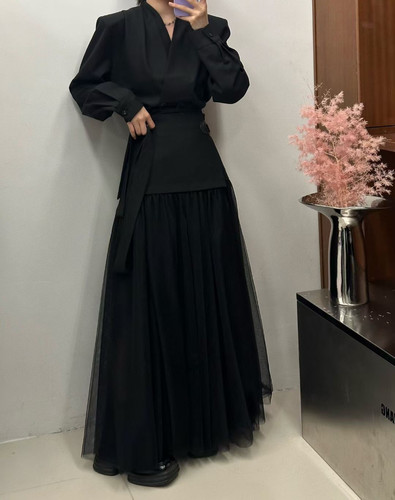 W纱裙黑色多层网纱半身裙女小众可拆卸设计感春秋新款半身长裙子