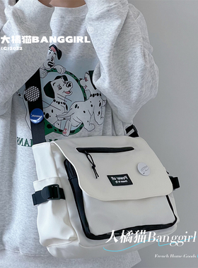 ins大学生斜挎包上课休闲背包单肩包 日系包包女原宿复古邮差包男