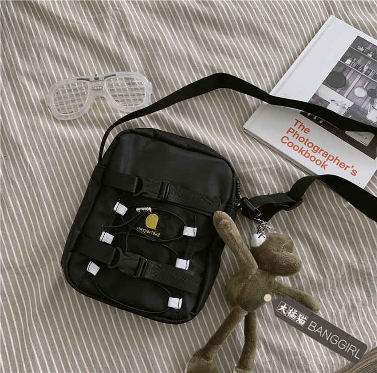 港风复古街拍学生挎包日系原宿工装机车男ulzzang斜挎包单肩包女|ruв категории Сумки, Г - жа сумки - от Buy2taobao.com для оказания профессиональной услуги покупки агента Taobao