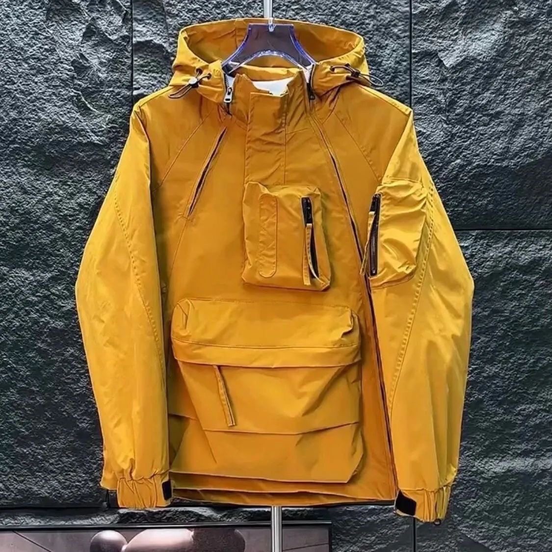 YIYJANGDE 2025新款潮牌工装连帽休闲冲锋衣夹克春季宽松帅气外套,男装,夹克,淘宝优惠券,粉丝福利购,淘宝优惠卷