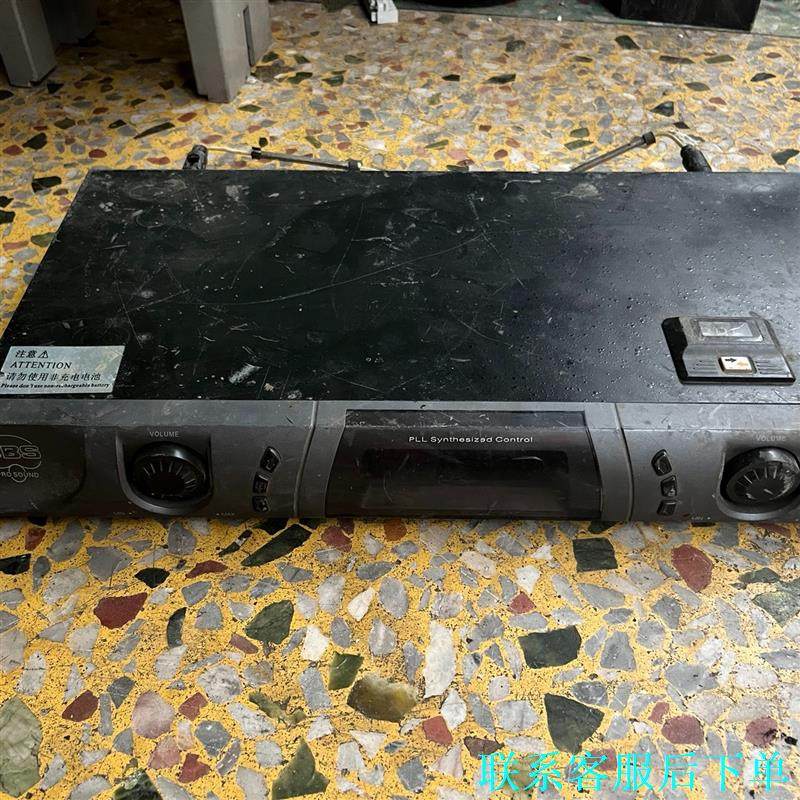 bbs无线话筒主机，型号RF-6800，正常使用，成色一般，议价